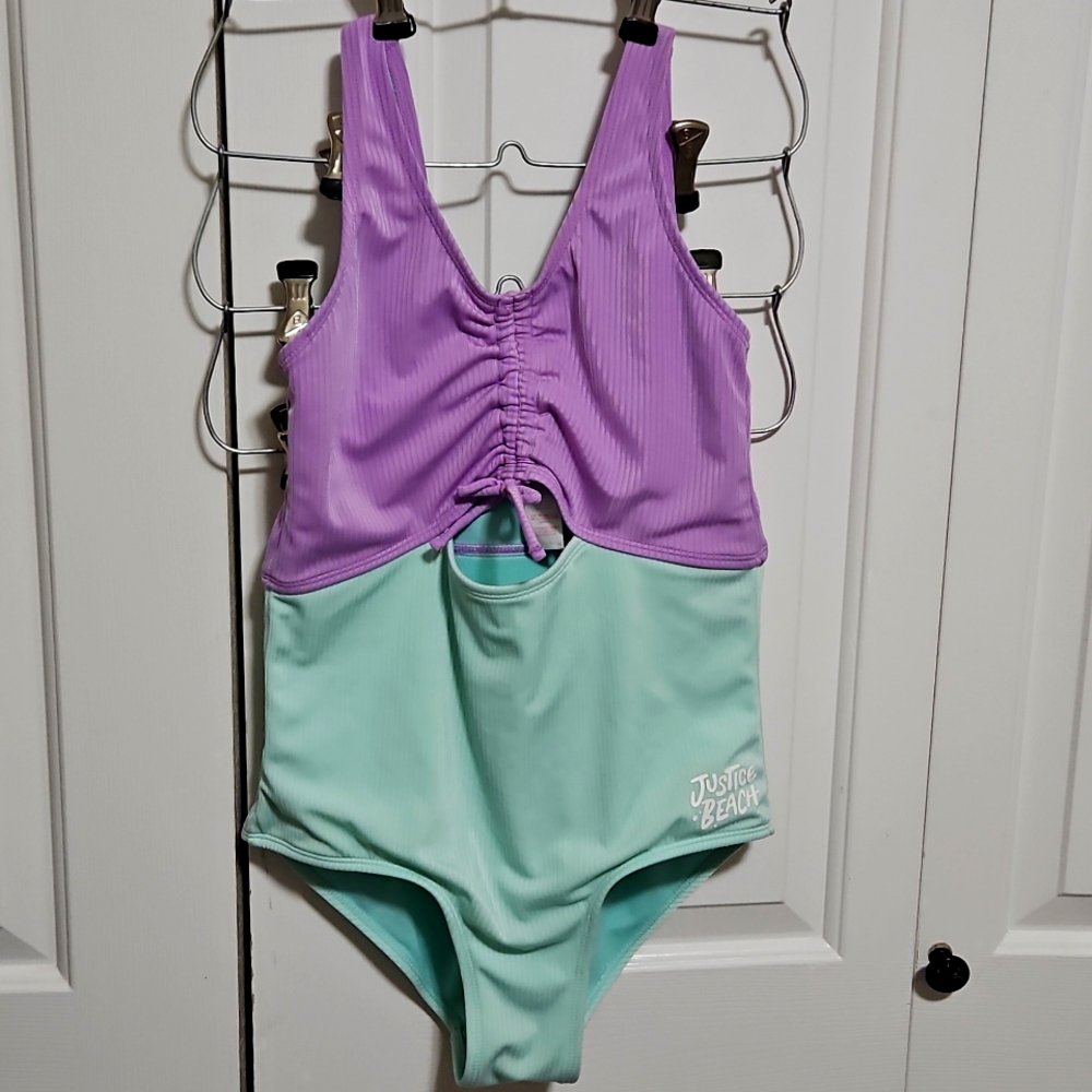 Girls swim suit XL